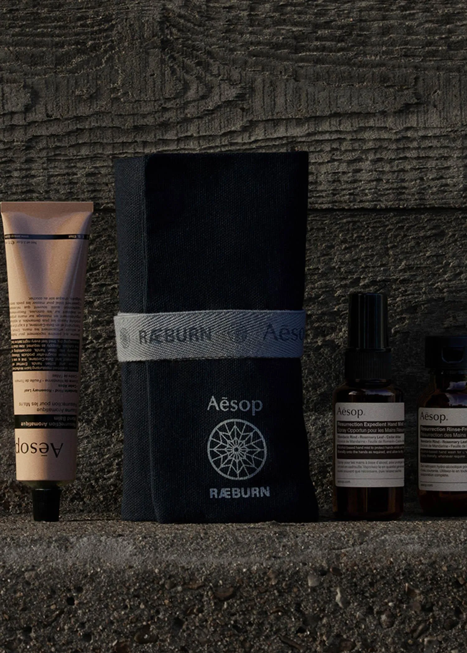 AESOP × RÆBURN ADVENTURER ROLL UP