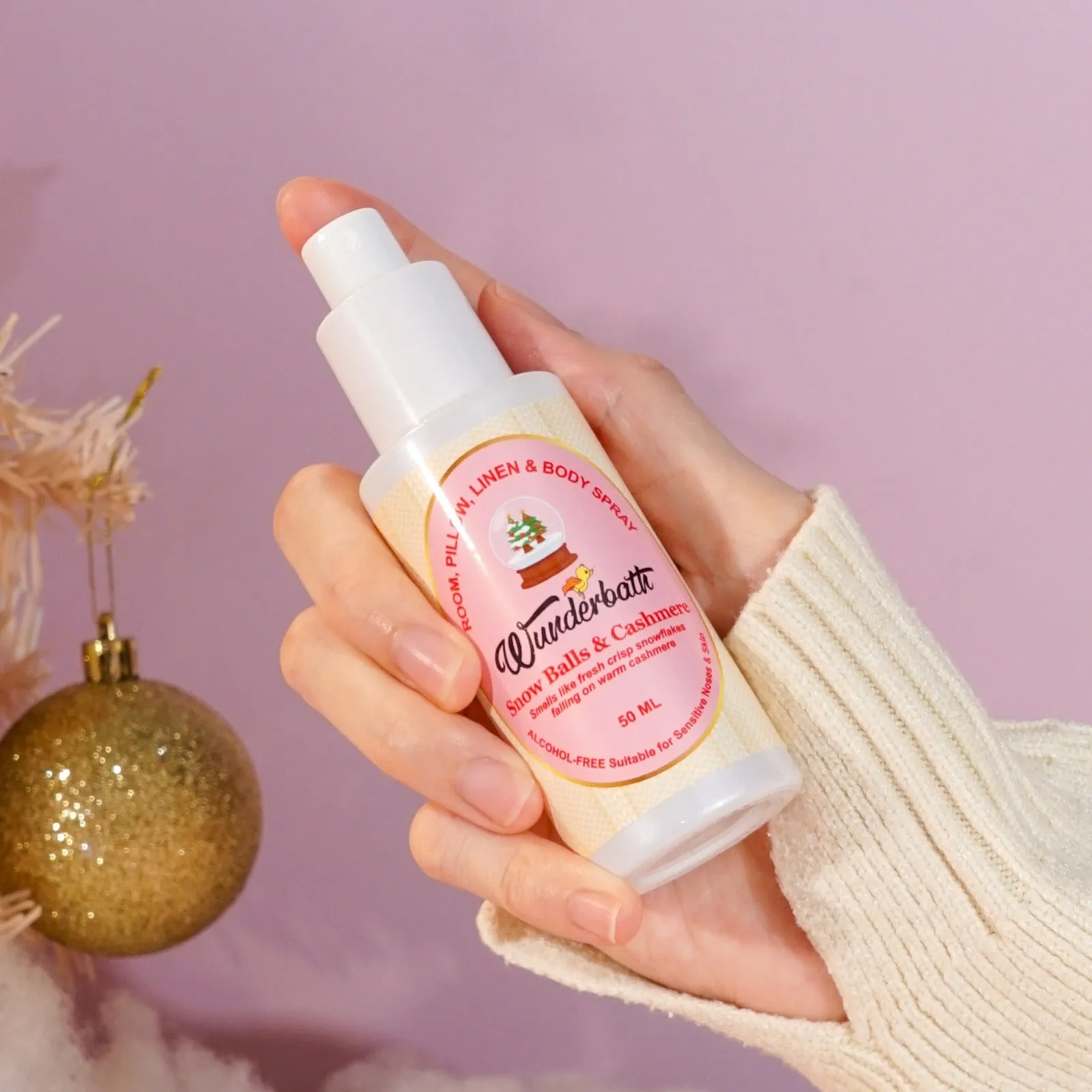 Snow Balls & Cashmere Room & Linen Spray 50mL