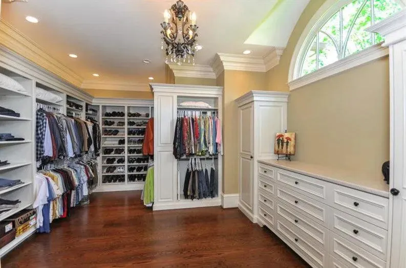 Spacious 3-Bedroom Home Plan with Basement and Side-Load Garage