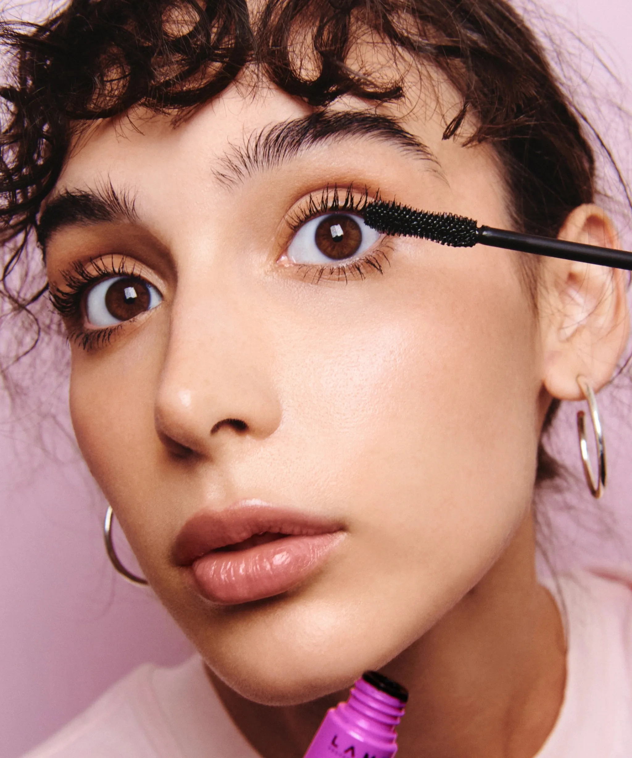 Volume Oversize Mascara